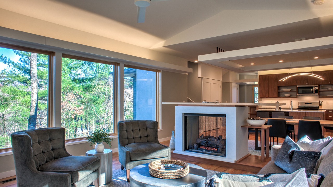 Photo of Livingroom in Royal Pines
