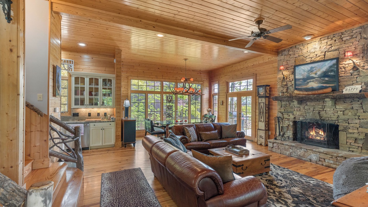 Photo of Bedroom in Cashiers