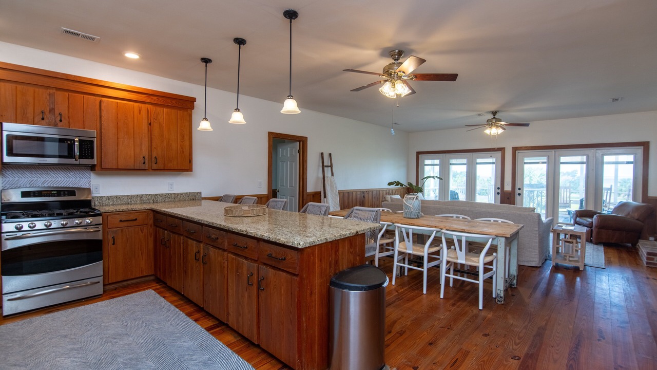 Photo of Others in Edisto Island