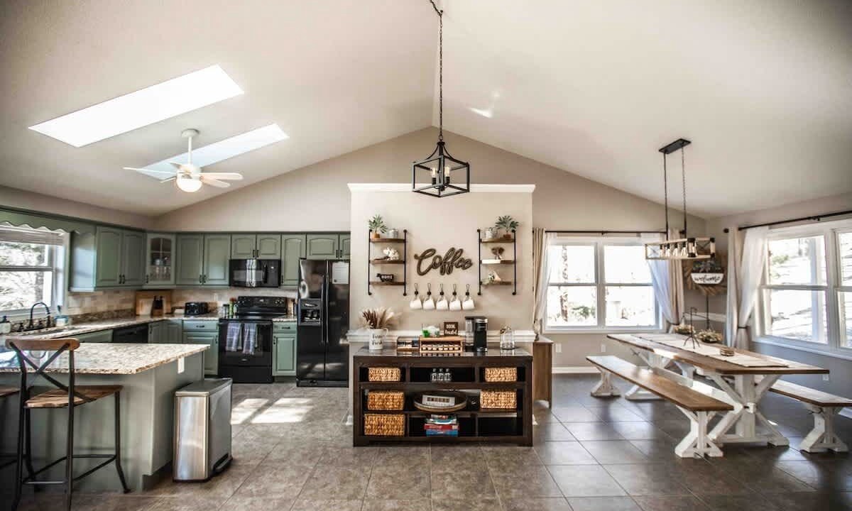 Photo of Kitchen in Hendersonville