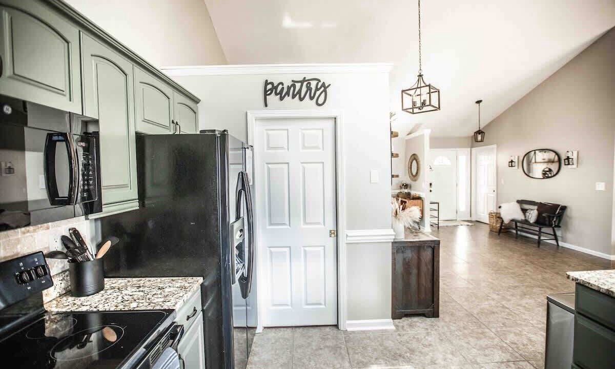 Photo of Kitchen in Hendersonville