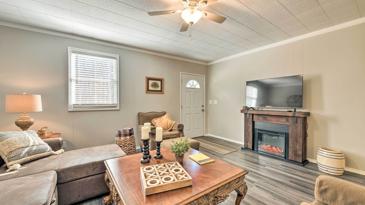 Photo of Bedroom in Yadkinville