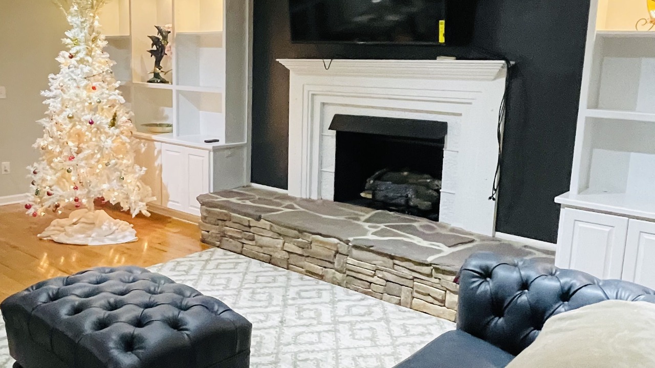 Photo of Livingroom in Southmont