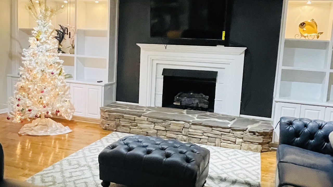 Photo of Livingroom in Southmont
