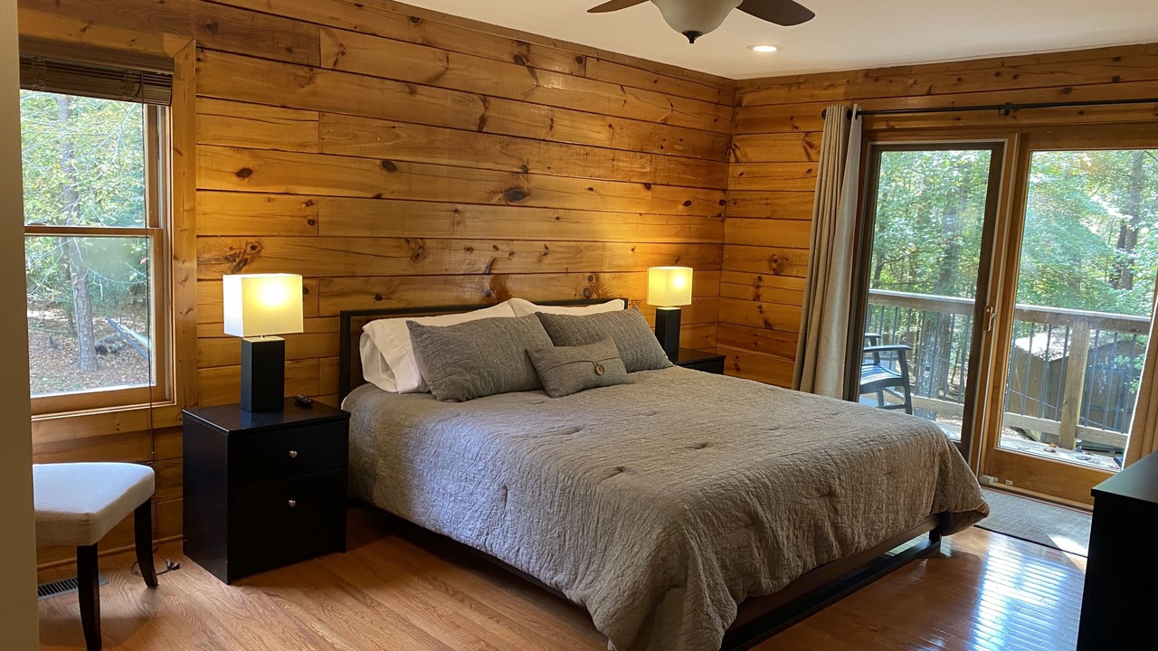 Photo of Bedroom in Bynum