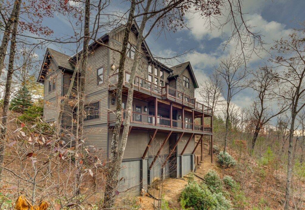Photo of Others in Mill Spring