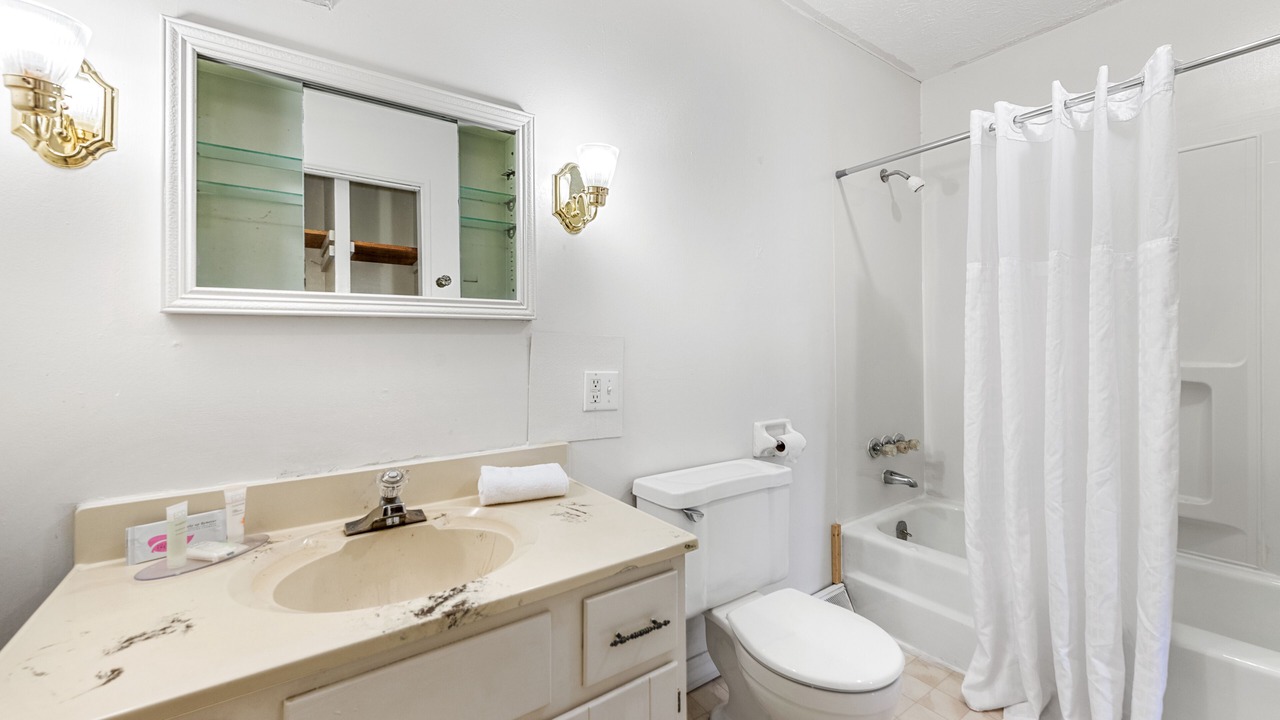 Photo of Bathroom in Lake Junaluska