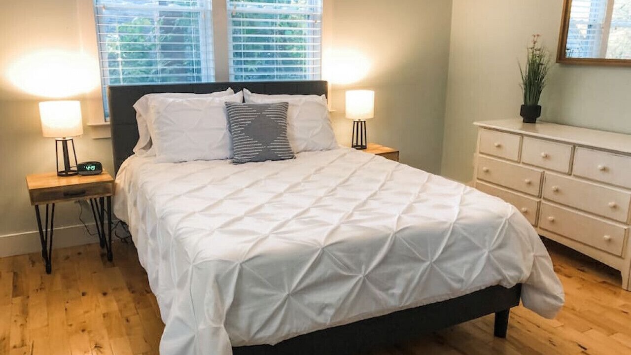 Photo of Bedroom in Downtown