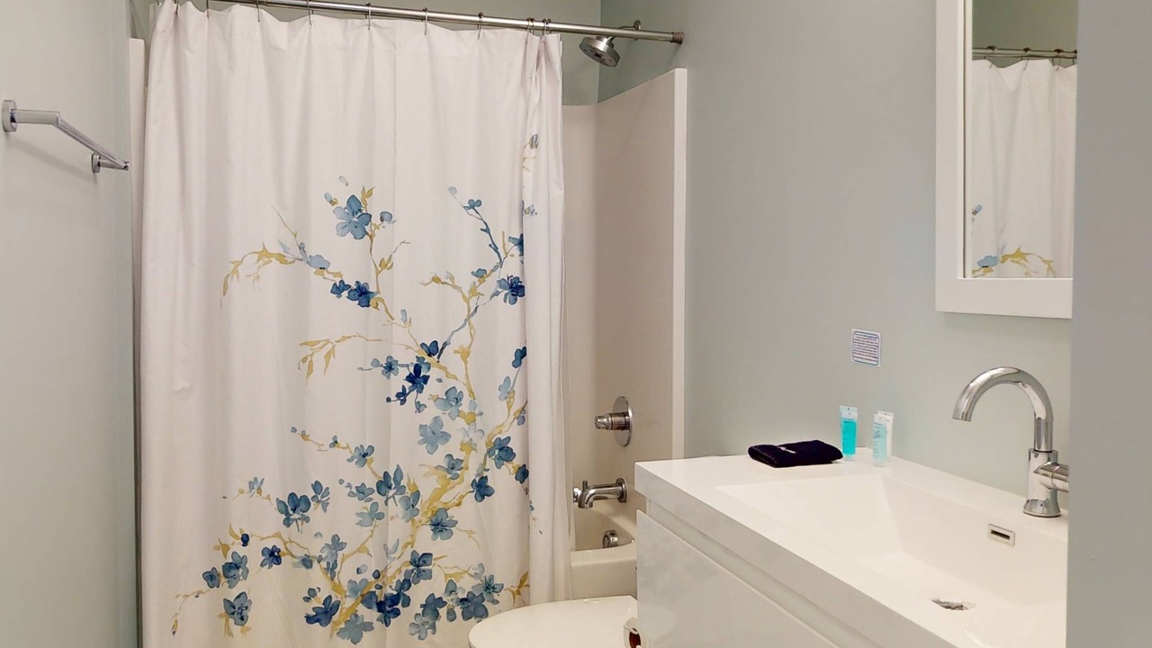 Photo of Bathroom in Wilmington Beach