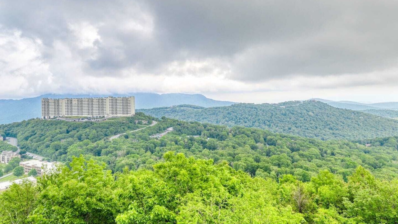 Photo of Others in Sugar Mountain