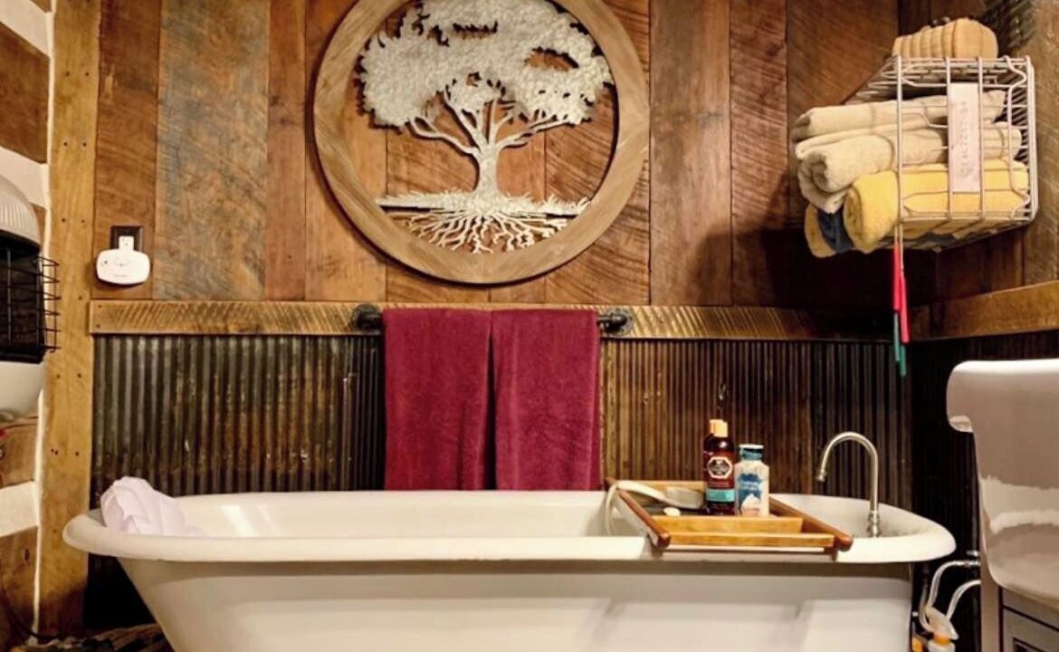 Photo of Bathroom in Connellys Springs
