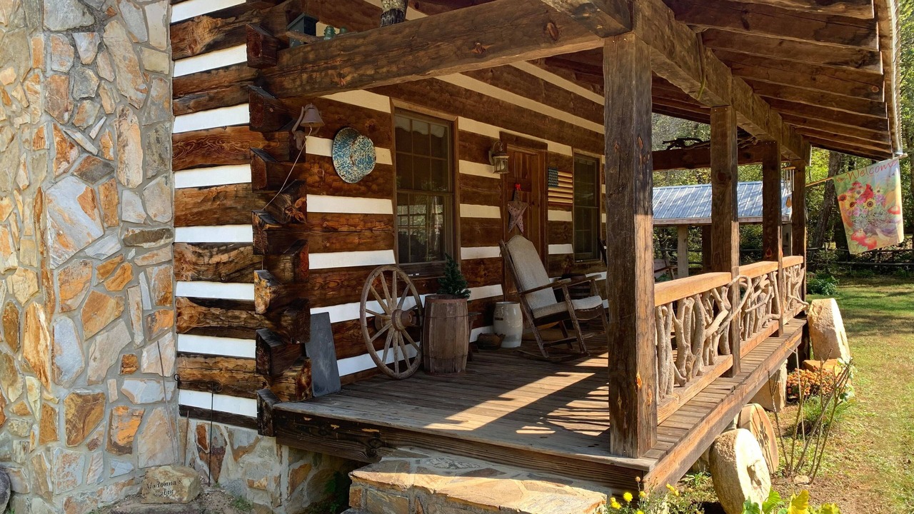 Photo of Patio Balcony in Connellys Springs