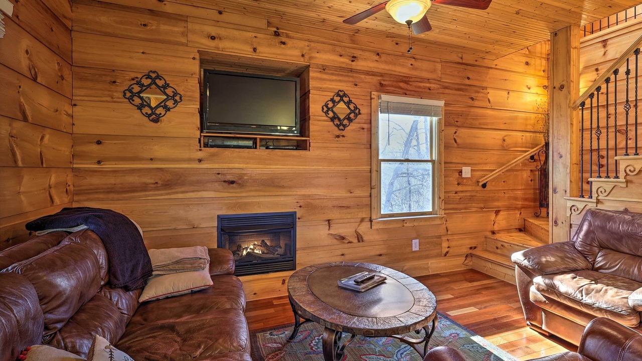 Photo of Bedroom in Laurel Springs