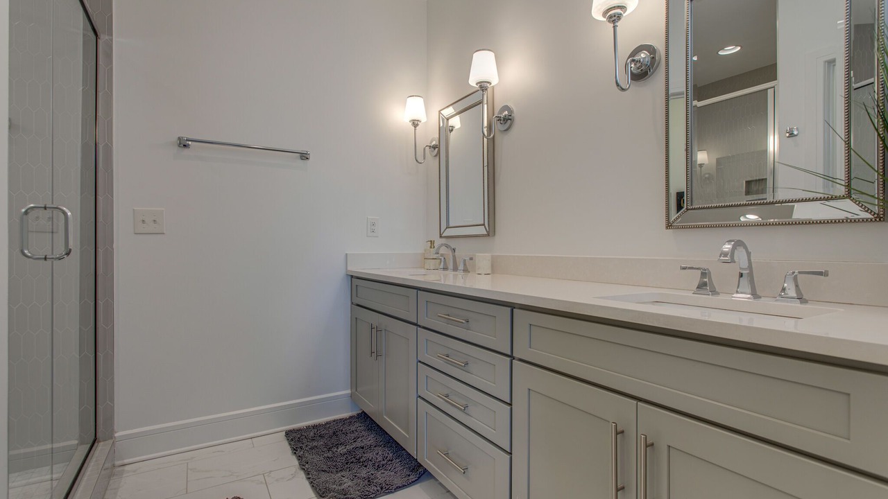 Photo of Bathroom in Historic Waverly