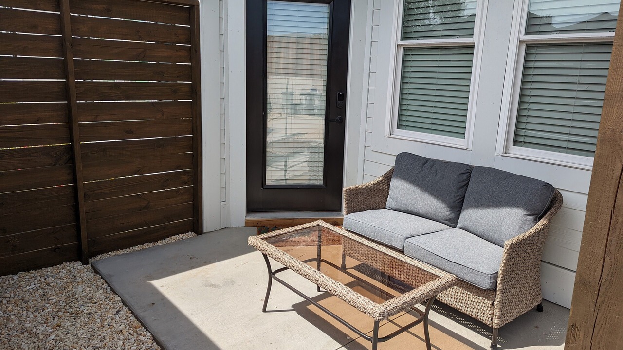 Photo of Patio Balcony in Corolla Light