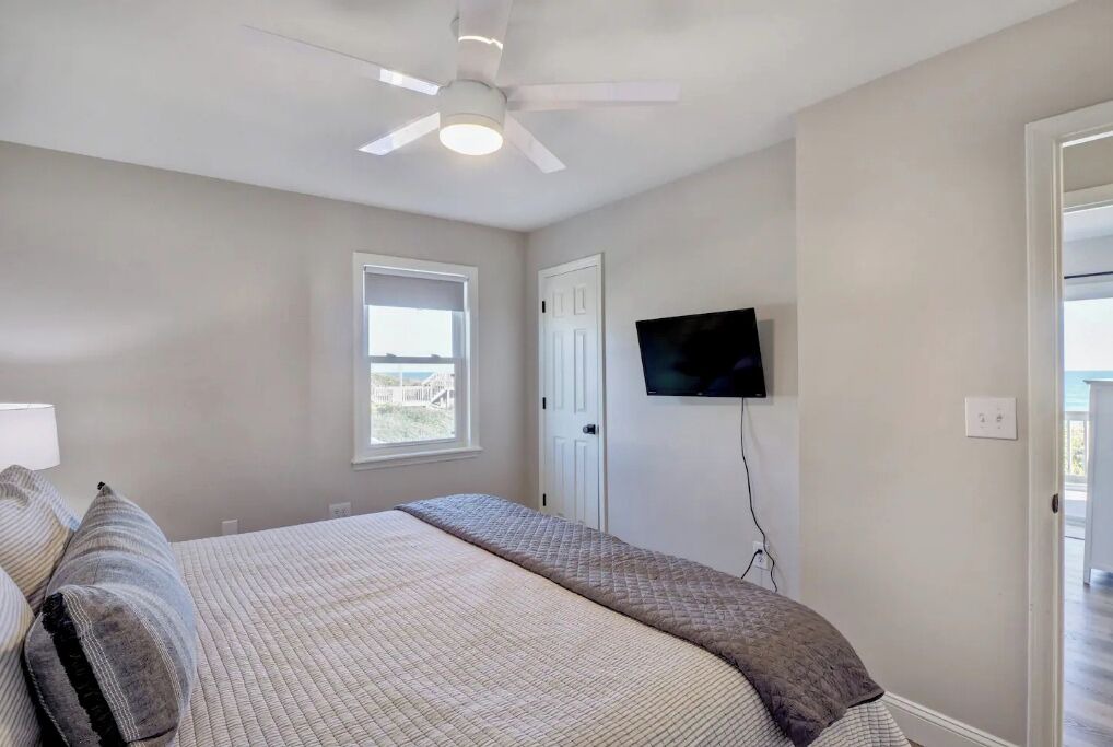 Photo of Bedroom in Surf City