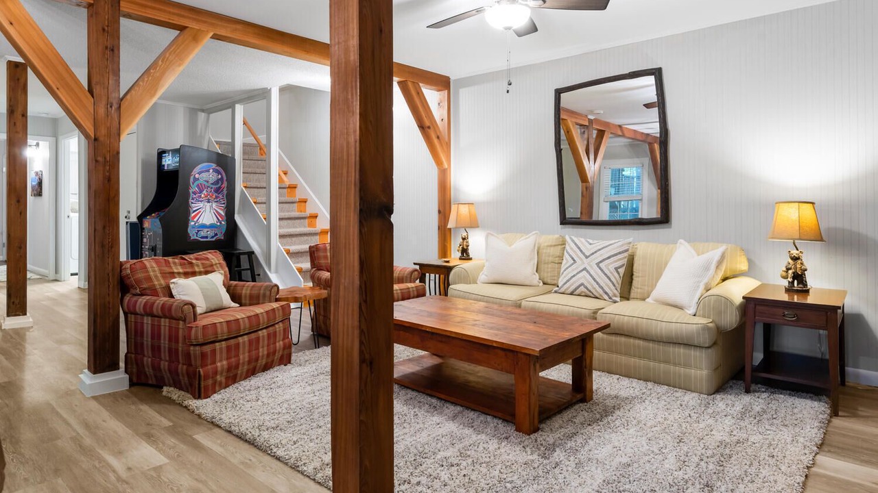 Photo of Livingroom in Lake Toxaway