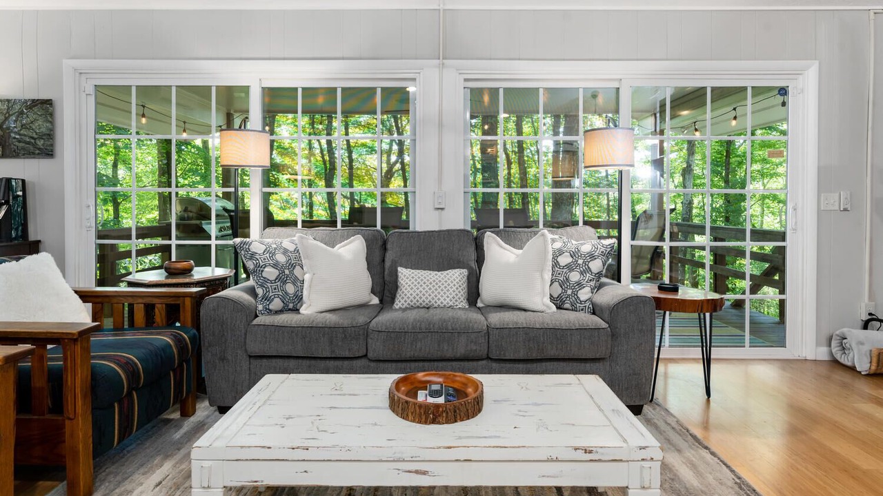 Photo of Outdoor in Lake Toxaway