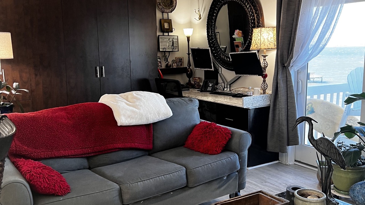 Photo of Livingroom in Emerald Isle