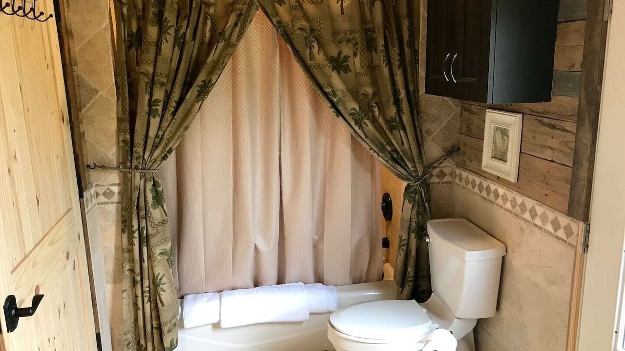 Photo of Bathroom in Mount Mourne