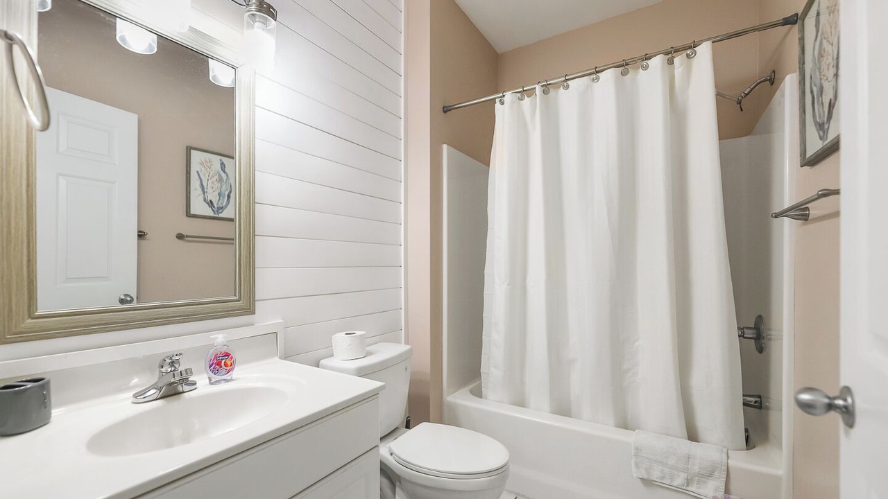 Photo of Bathroom in Sea Trail