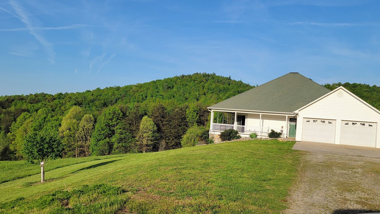 Photo of Outdoor in Lenoir
