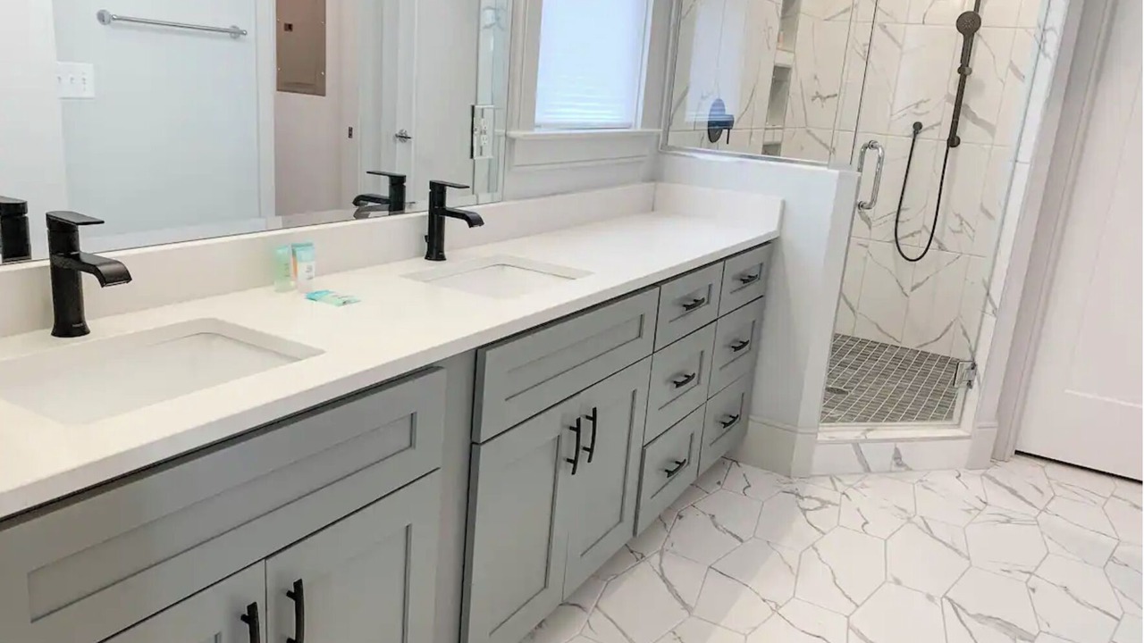 Photo of Bathroom in Southwest Raleigh