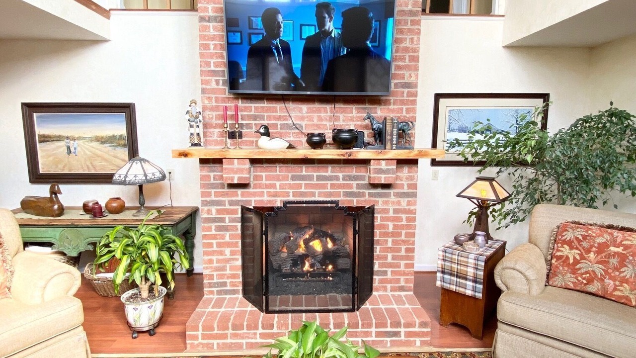 Photo of Livingroom in Tryon