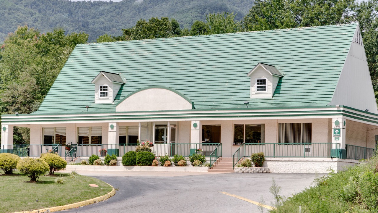 Photo of Outdoor in Candler