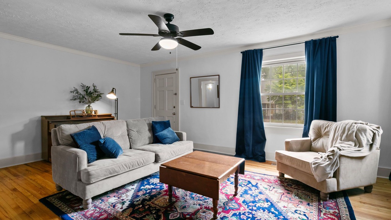 Photo of Livingroom in Terry Sanford