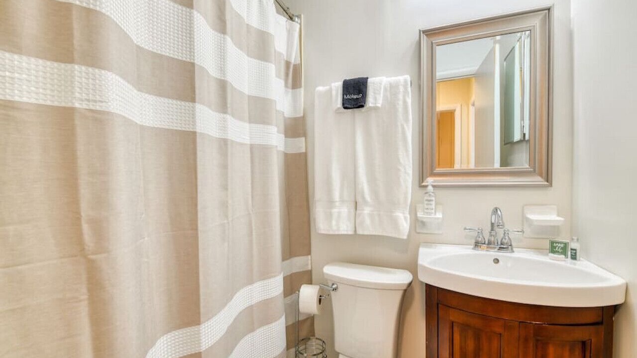 Photo of Bathroom in Lake Junaluska