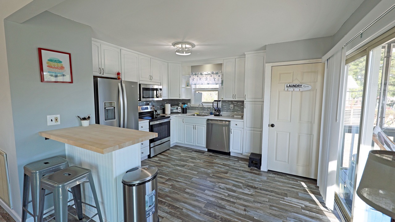 Photo of Kitchen in Colington Harbour