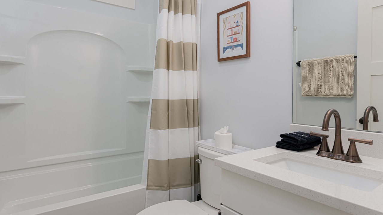 Photo of Bathroom in Fairview