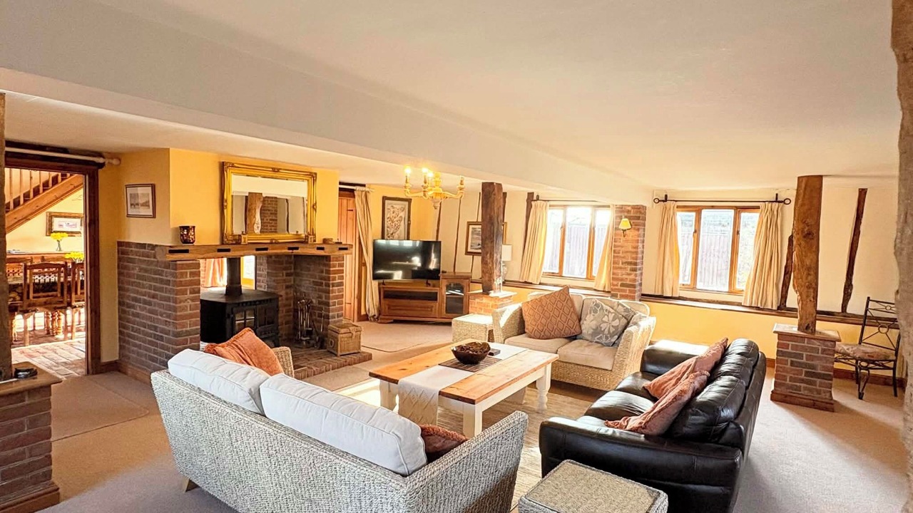 Photo of Livingroom in Ford