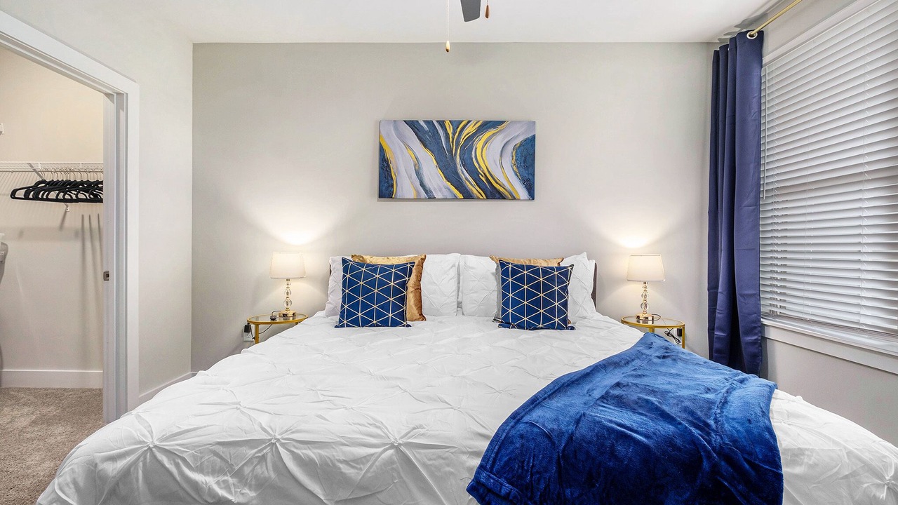 Photo of Bedroom in Villa Heights