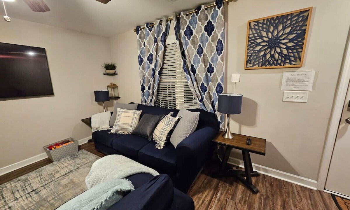 Photo of Livingroom in Kannapolis