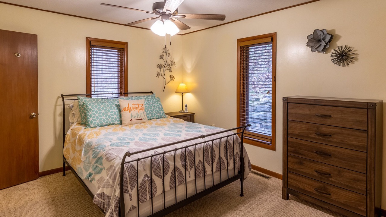 Photo of Bedroom in Cullowhee