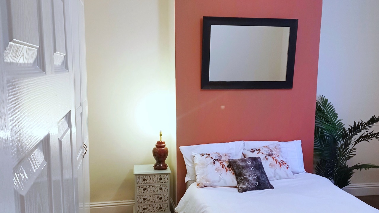 Photo of Bedroom in Newcastle-upon-Tyne