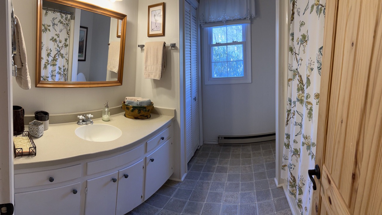Photo of Bathroom in Burnsville
