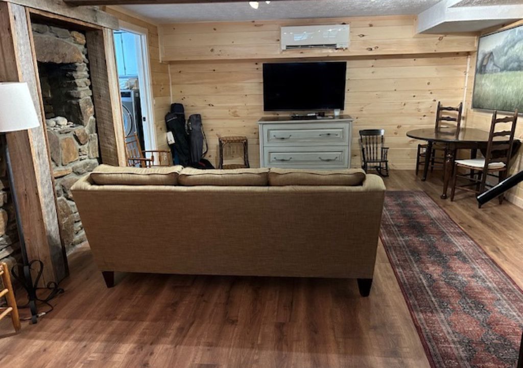 Photo of Livingroom in Burnsville