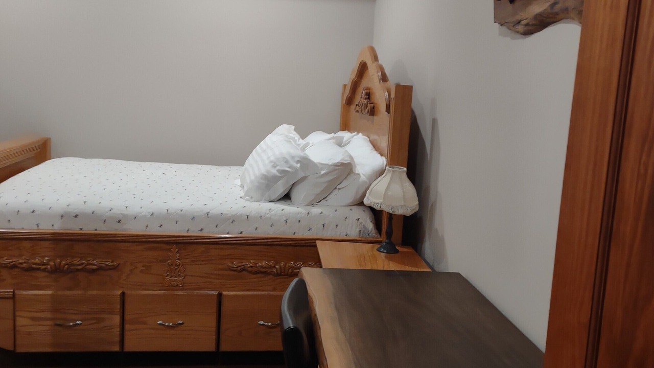 Photo of Bedroom in Burnsville