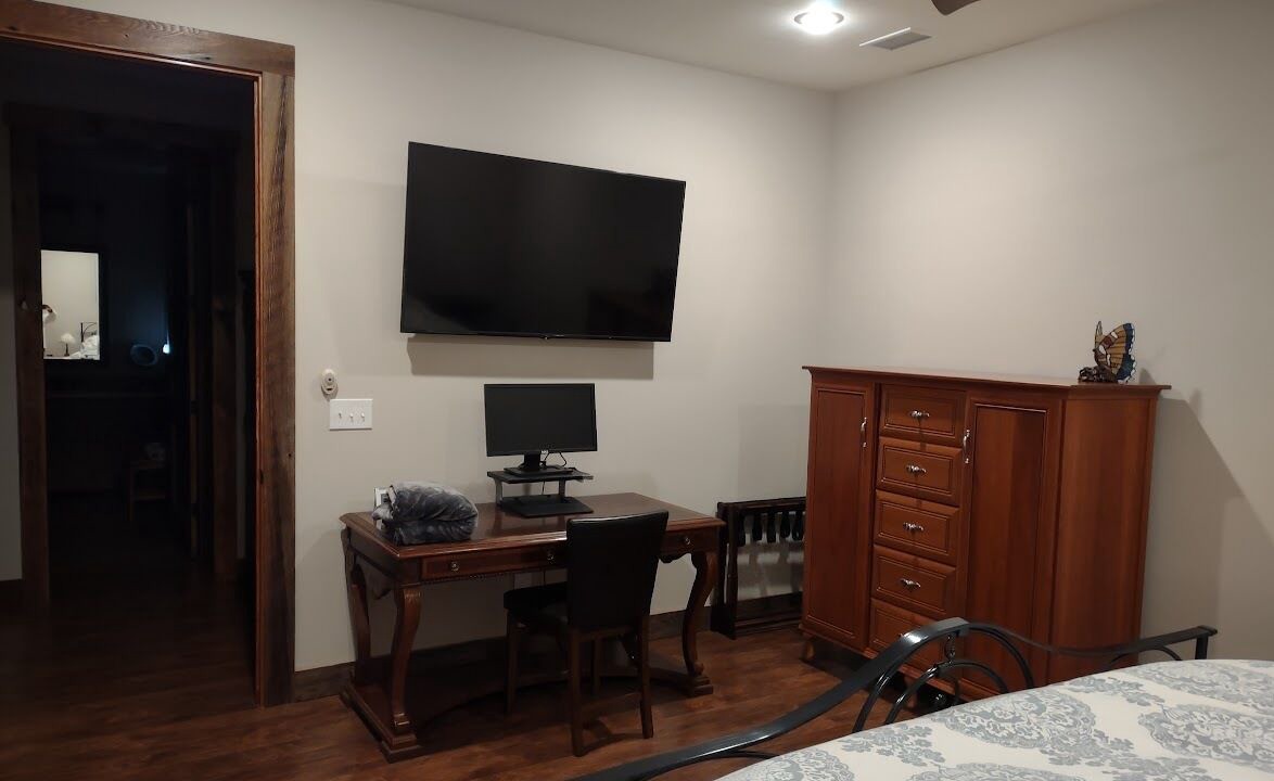 Photo of Bedroom in Burnsville