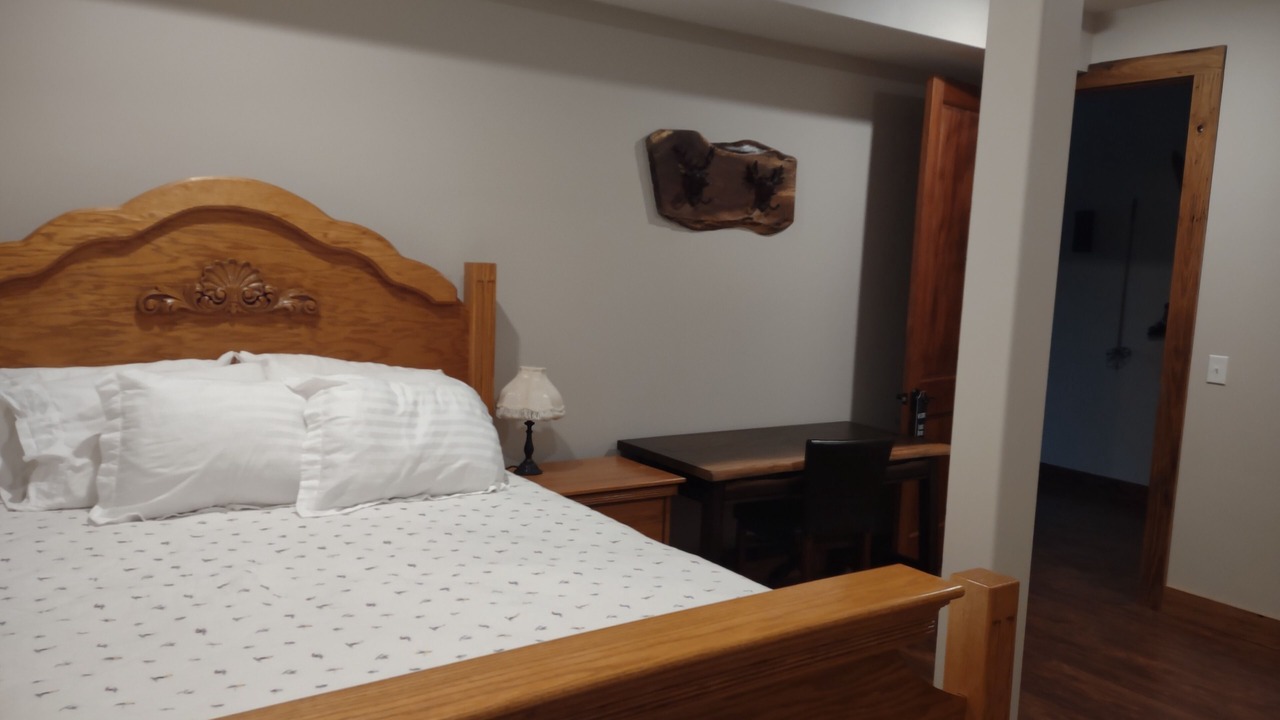 Photo of Bedroom in Burnsville