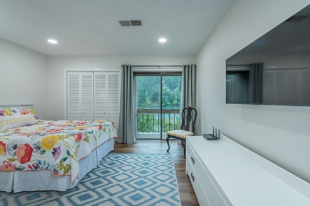 Photo of Bedroom in Lake Lure