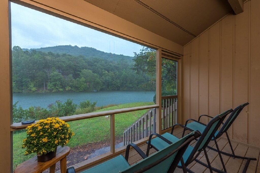 Photo of Outdoor in Lake Lure