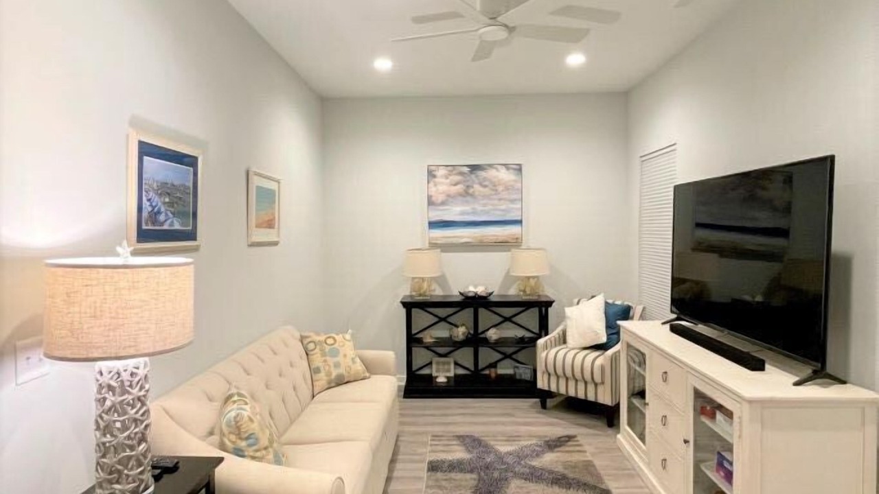 Photo of Livingroom in North Carolina Coast