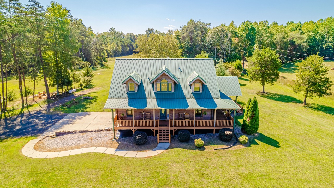 Photo of Outdoor in Huntersville