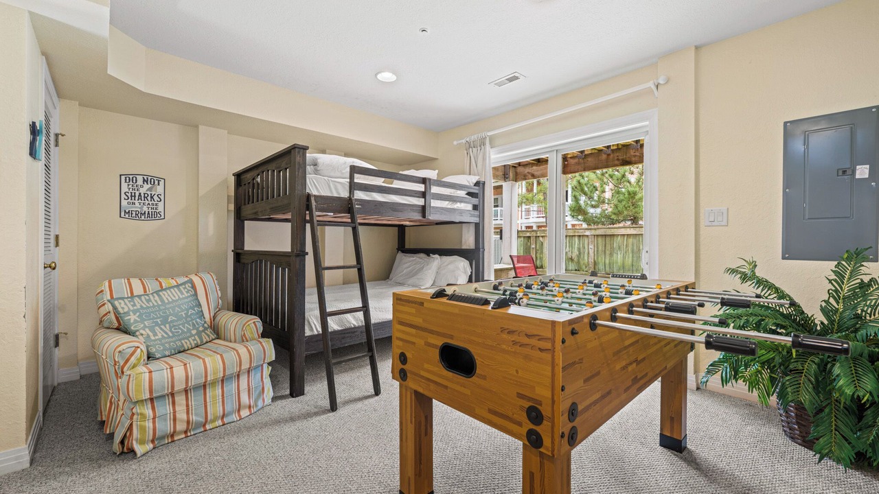 Photo of Bedroom in Bermuda Bay