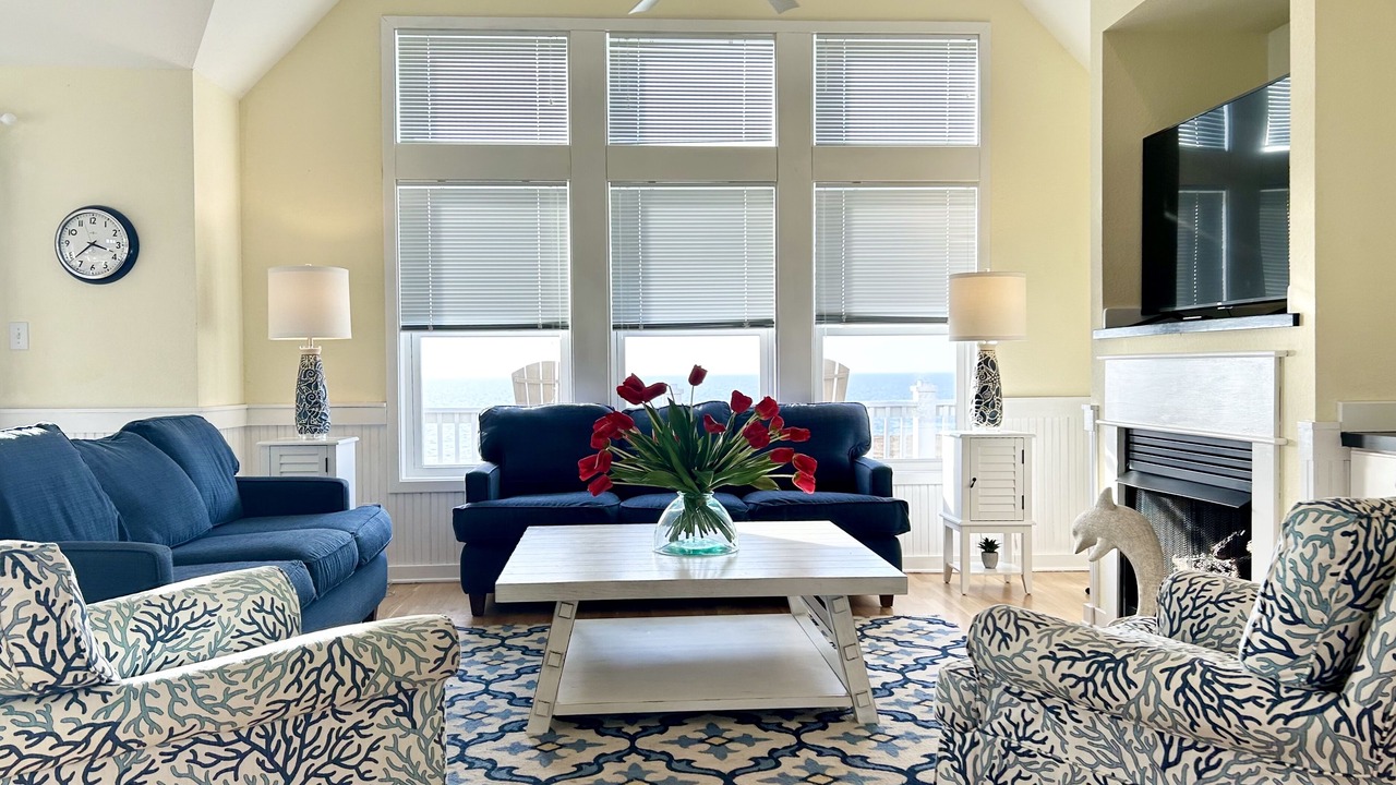 Photo of Bedroom in Wind Over Waves