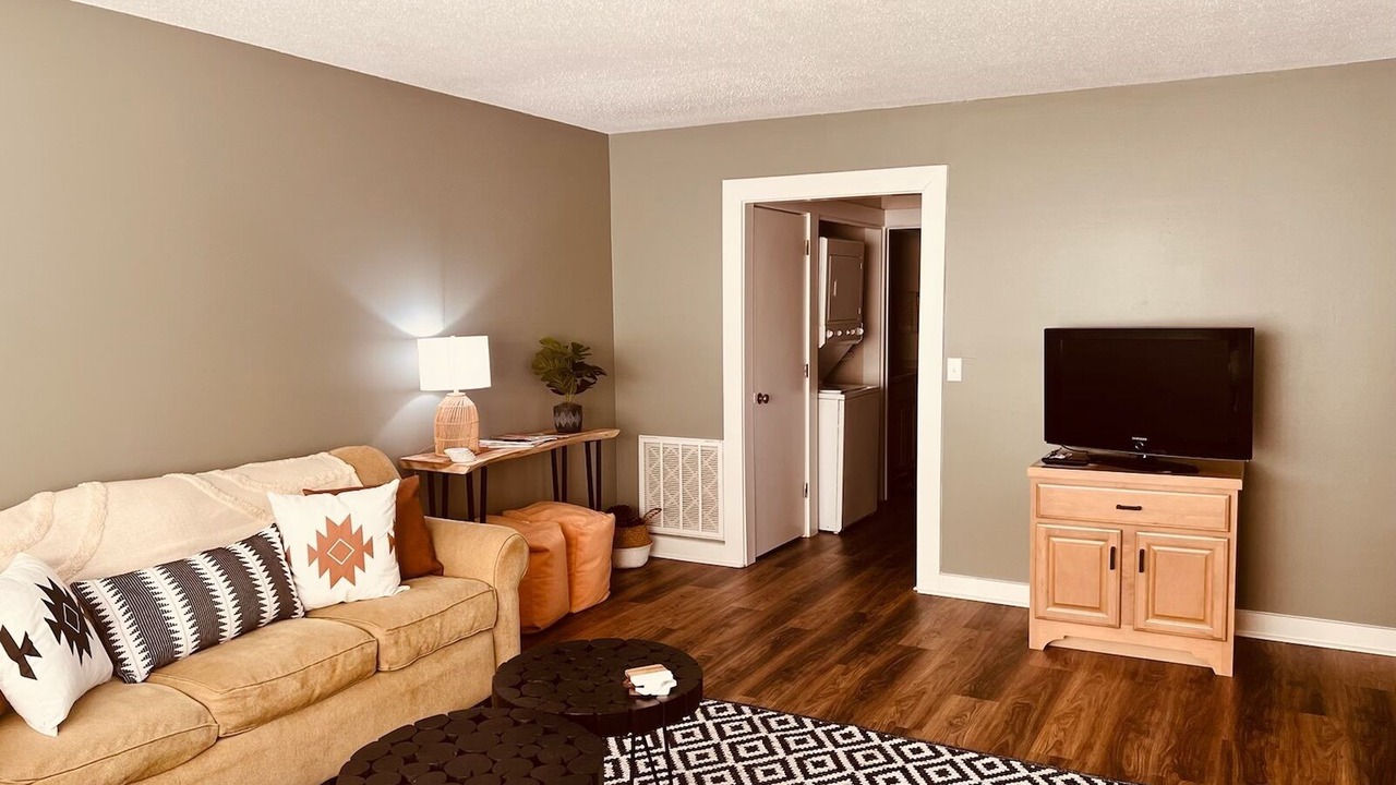 Photo of Livingroom in Foxfire